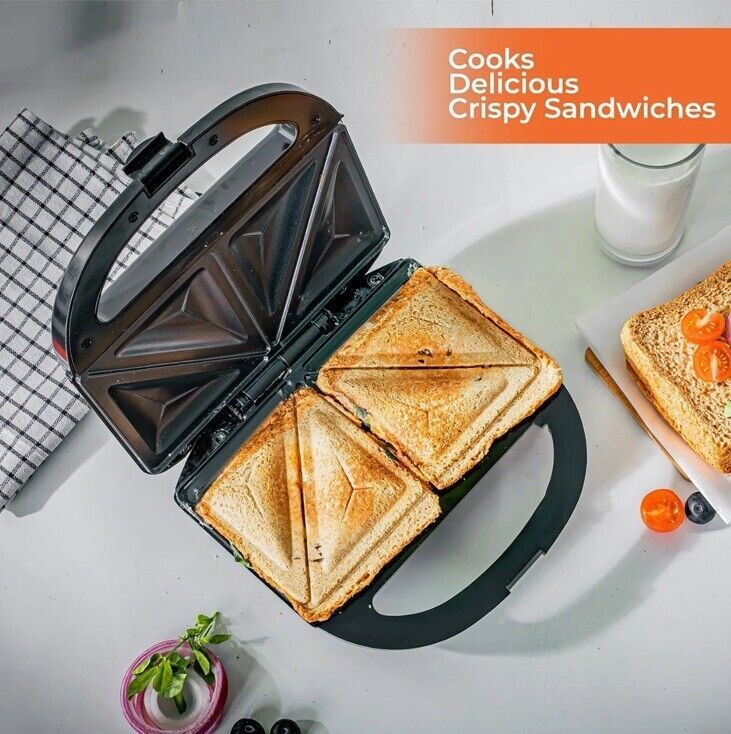 Geepas 750W Toastie Maker 2 Slice
